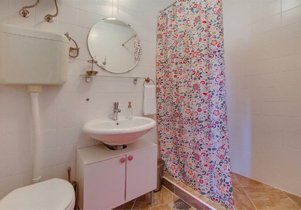Apartments Jelena Veli Losinj Exterior photo