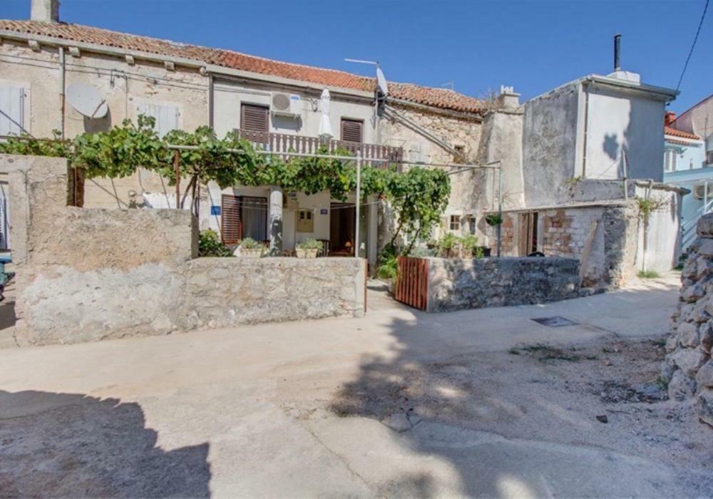 Apartments Jelena Veli Losinj Exterior photo